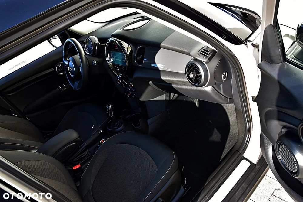 MINI Cooper Yours Trim - 23