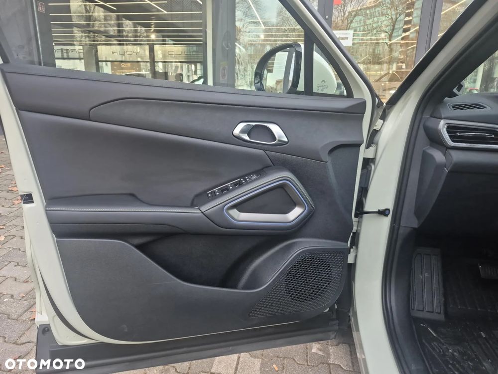 BYD Atto 2 45kWh Active - 11