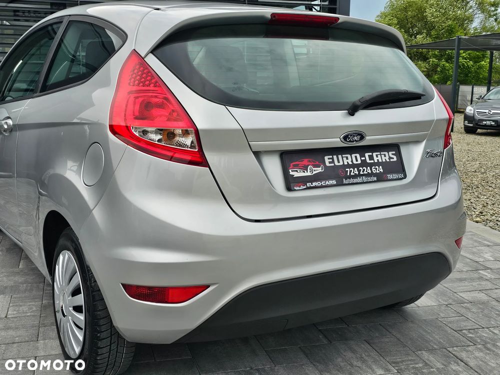 Ford Fiesta 1.25 Trend - 34