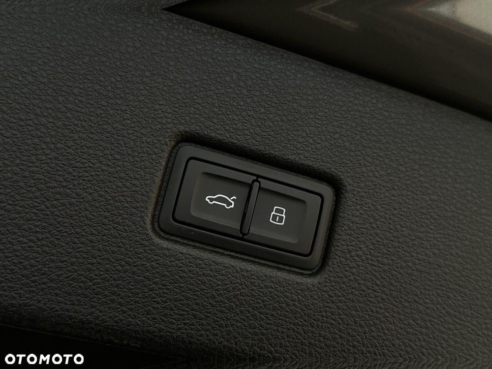 Audi Q5 Sportback - 39