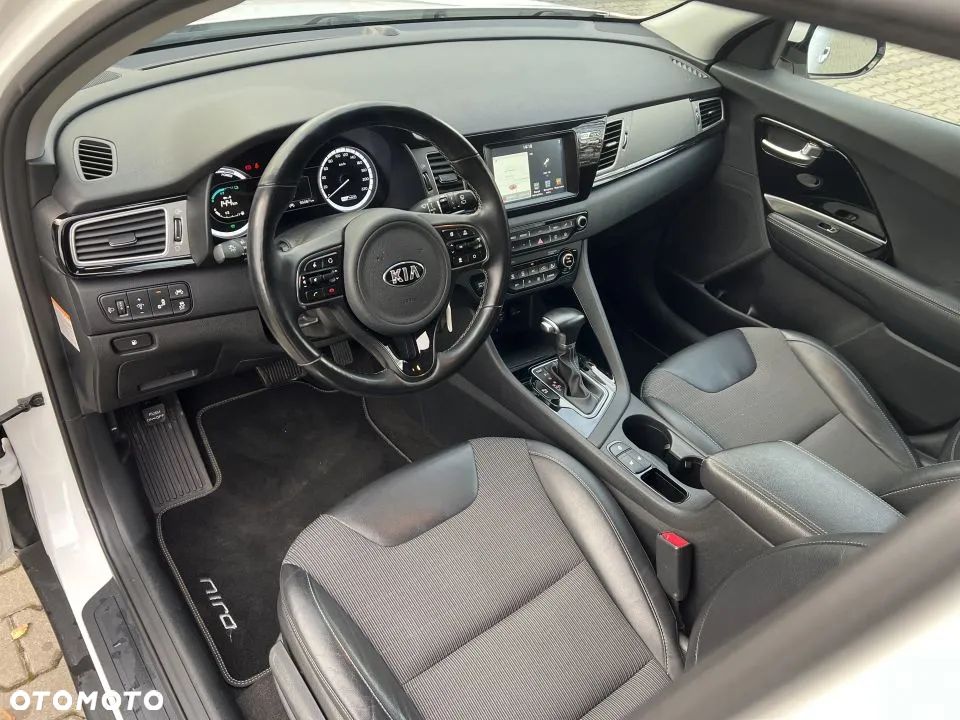 Kia Niro - 8