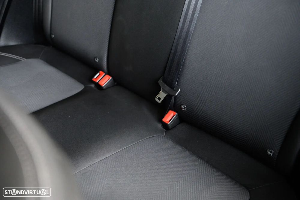 Ford Fiesta 1.0 EcoBoost Trend Connected - 26