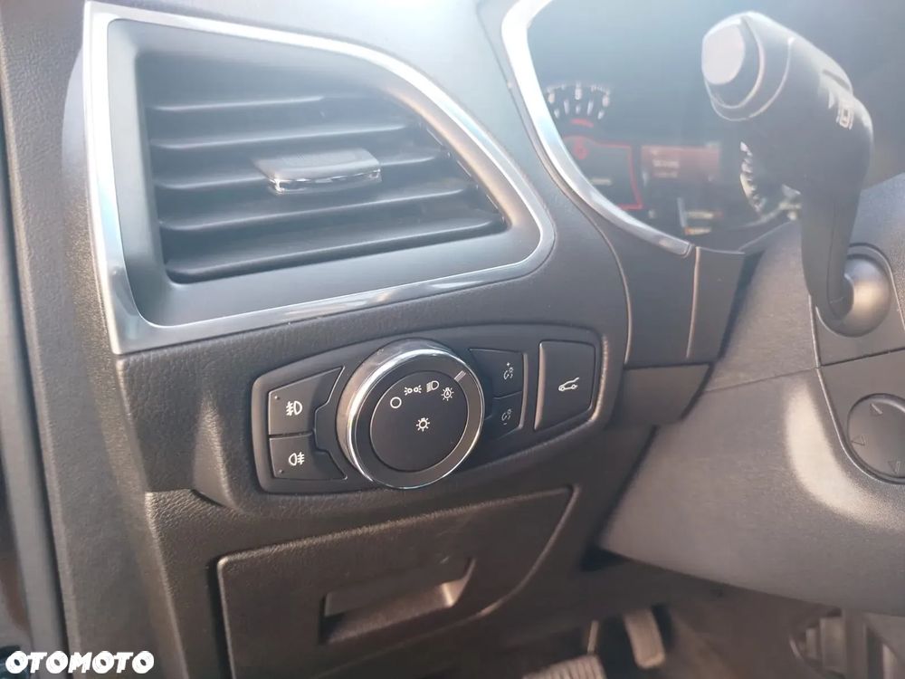 Ford Edge 2.0 TDCi Bi-Turbo 4x4 Titanium - 15