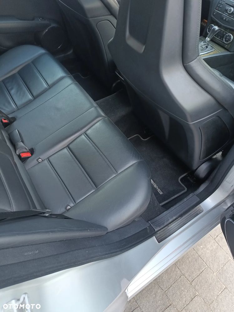 Mercedes-Benz Klasa C 63 AMG 7G-TRONIC Performance Plus SPORT EDITION - 7