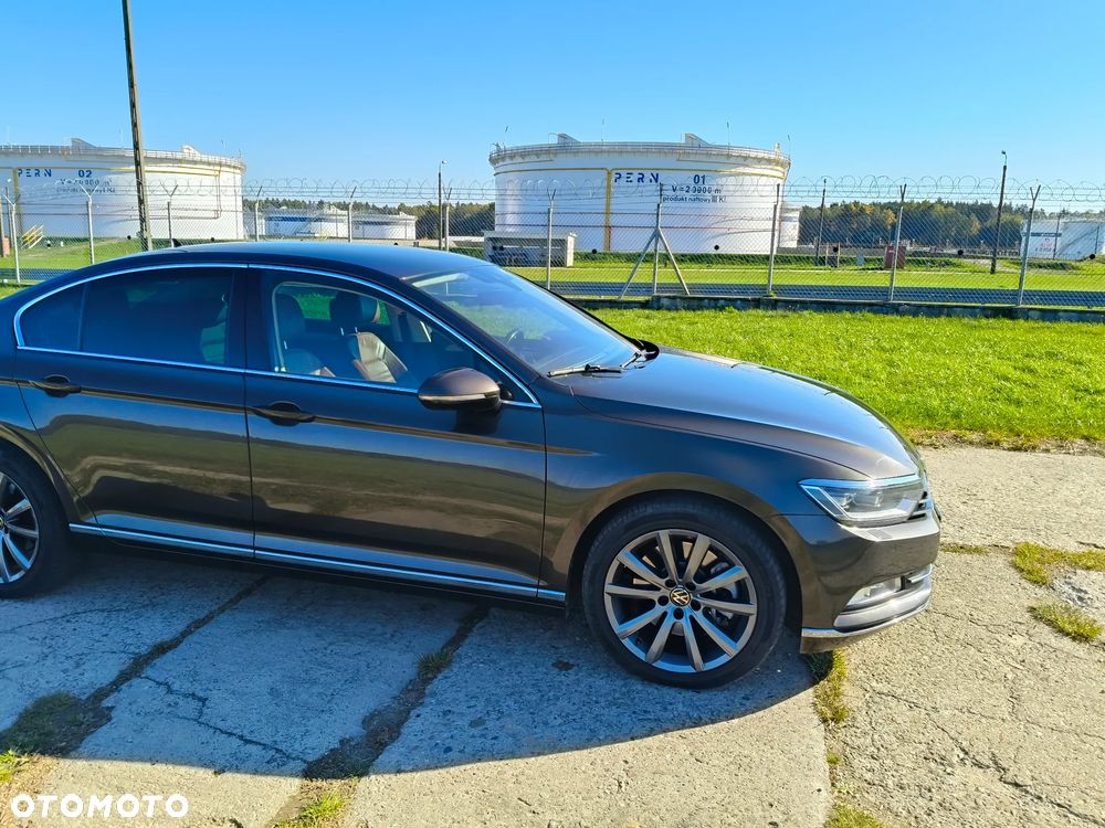 Volkswagen Passat 2.0 TDI Bi-Turbo BMT 4Mot Highline DSG - 7
