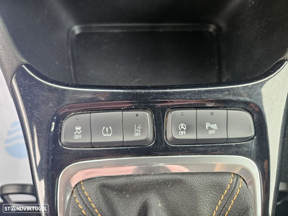 Opel Crossland X 1.2 T Innovation - 34