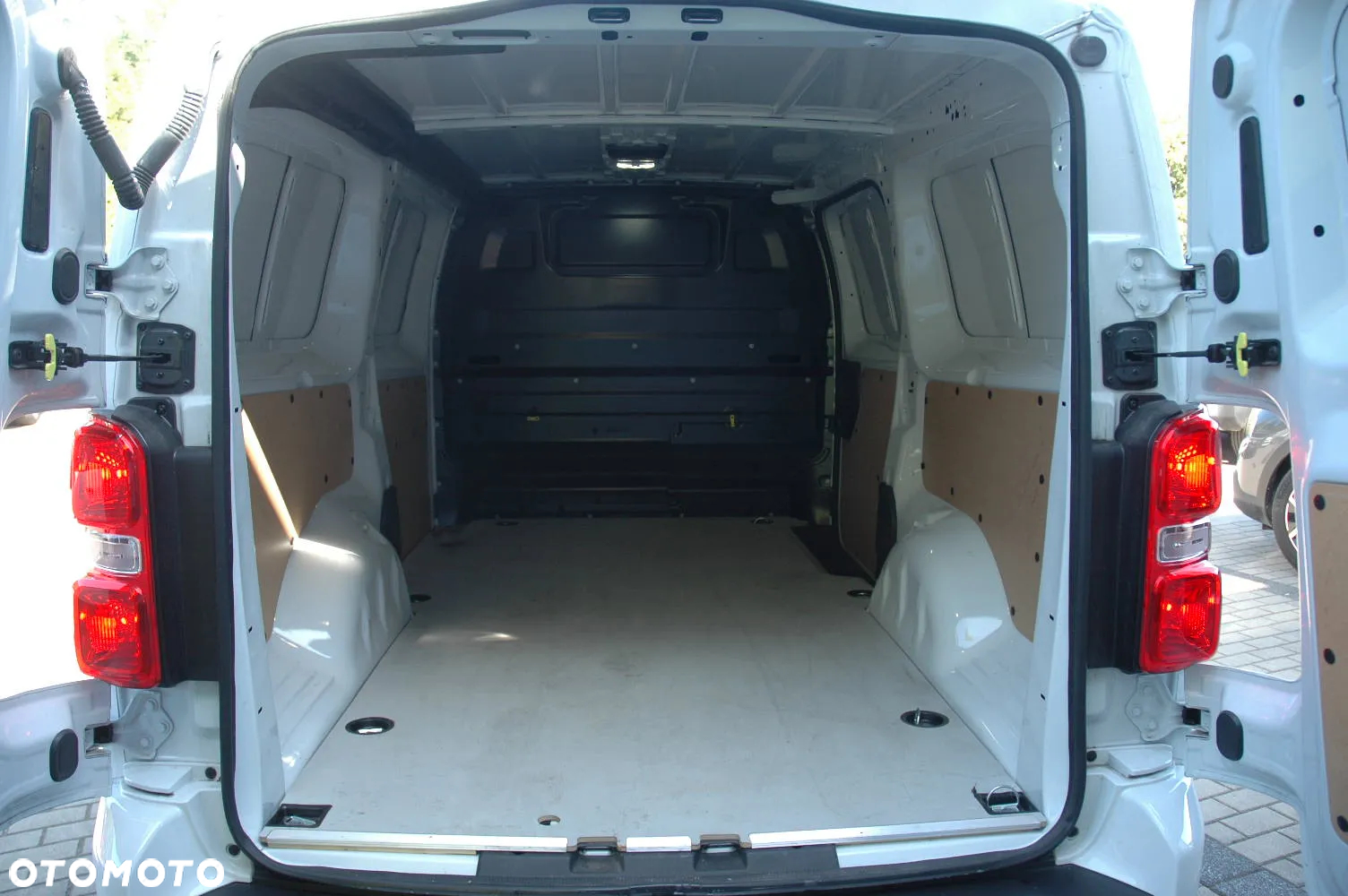 Opel Vivaro - 13