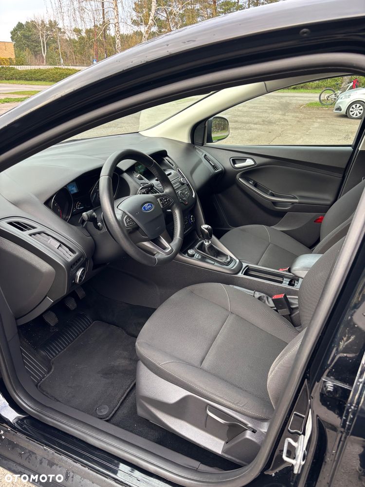 Ford Focus 1.0 EcoBoost Black Edition ASS - 10