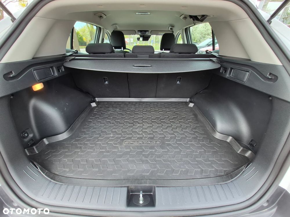 Kia Sportage 1.6 T-GDI M 2WD - 33