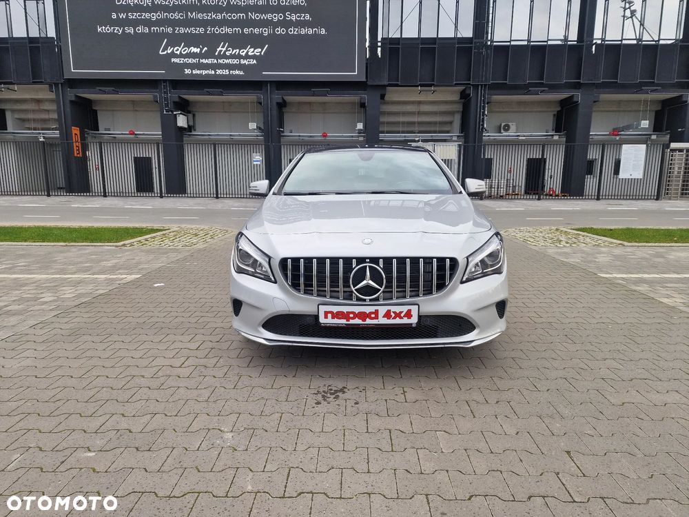 Mercedes-Benz CLA 250 4-Matic AMG Line - 7