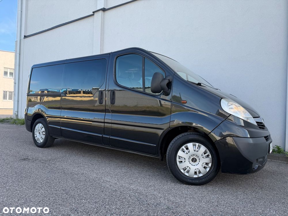 Opel Vivaro L2H1 2.9t - 15