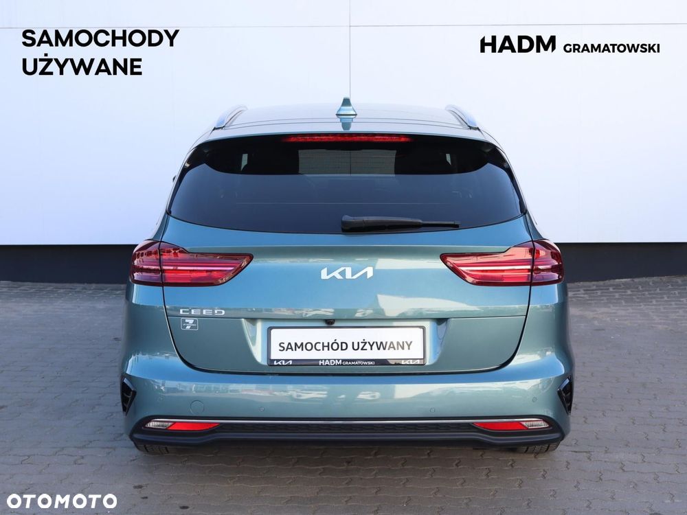 Kia Ceed - 7