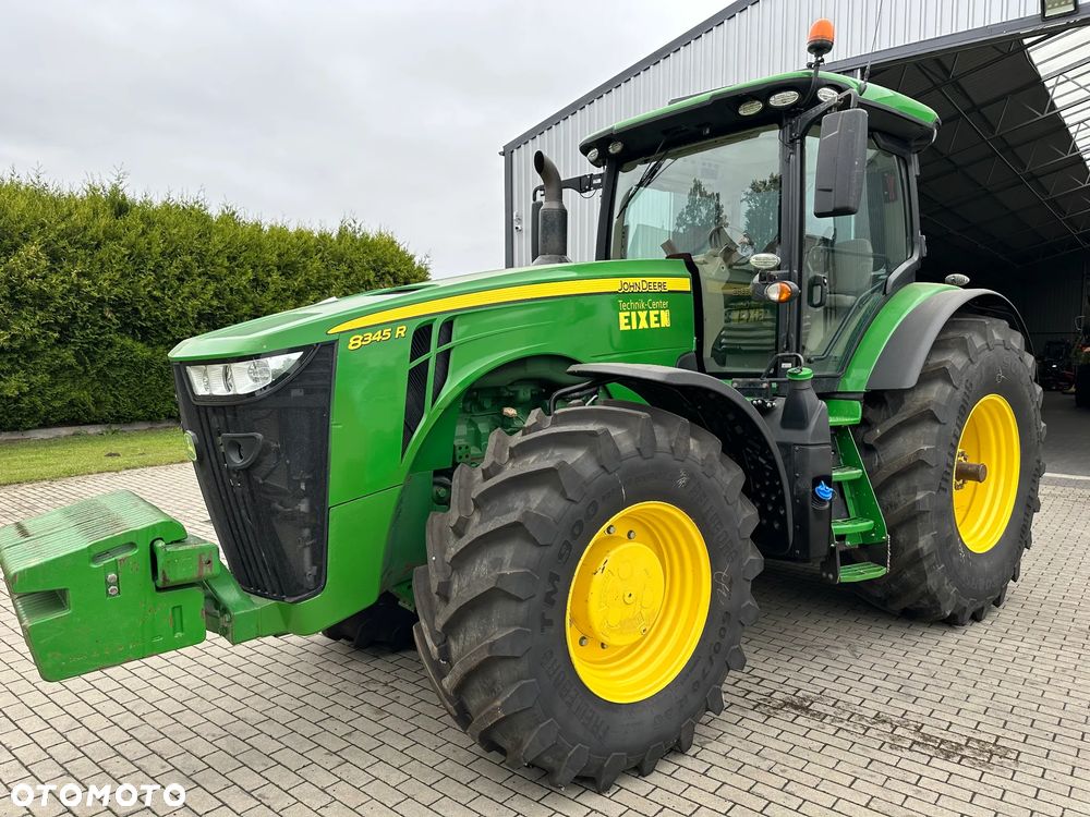 John Deere 8345R - 1