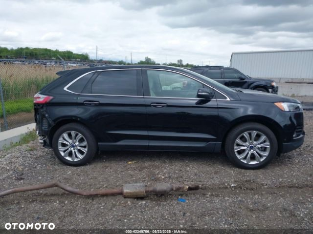 Ford Edge - 13
