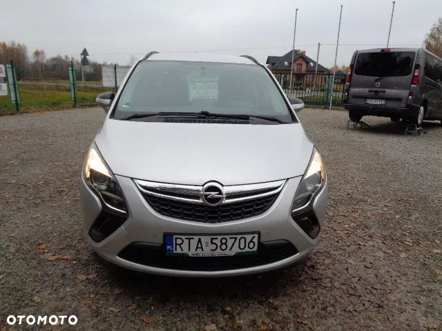 Opel Zafira Tourer 1.4 Turbo Business Edition - 5