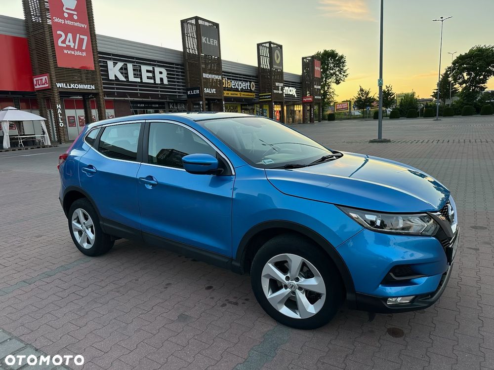 Nissan Qashqai 1.3 DIG-T N-Connecta - 1