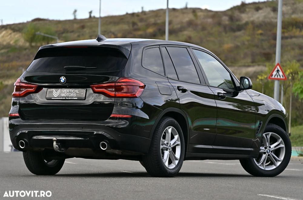BMW X3 xDrive20d AT Luxury Line - 11
