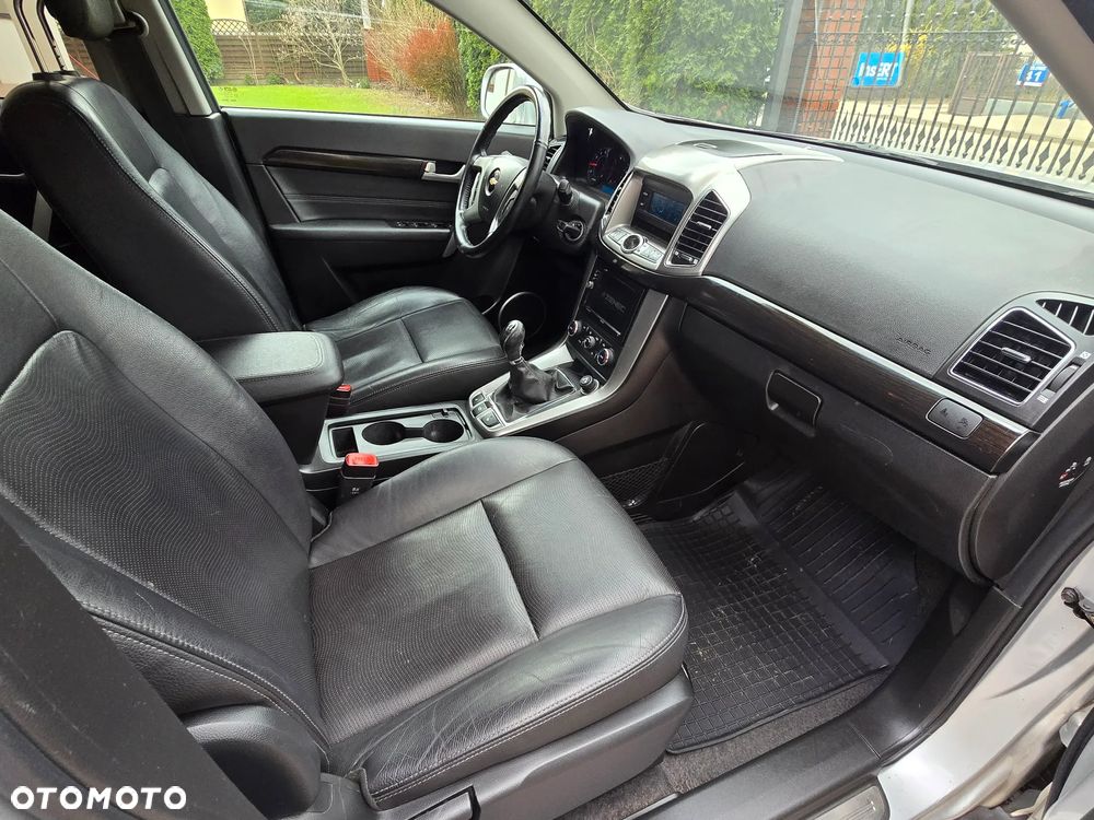 Chevrolet Captiva 2.4 AWD LT+ - 5