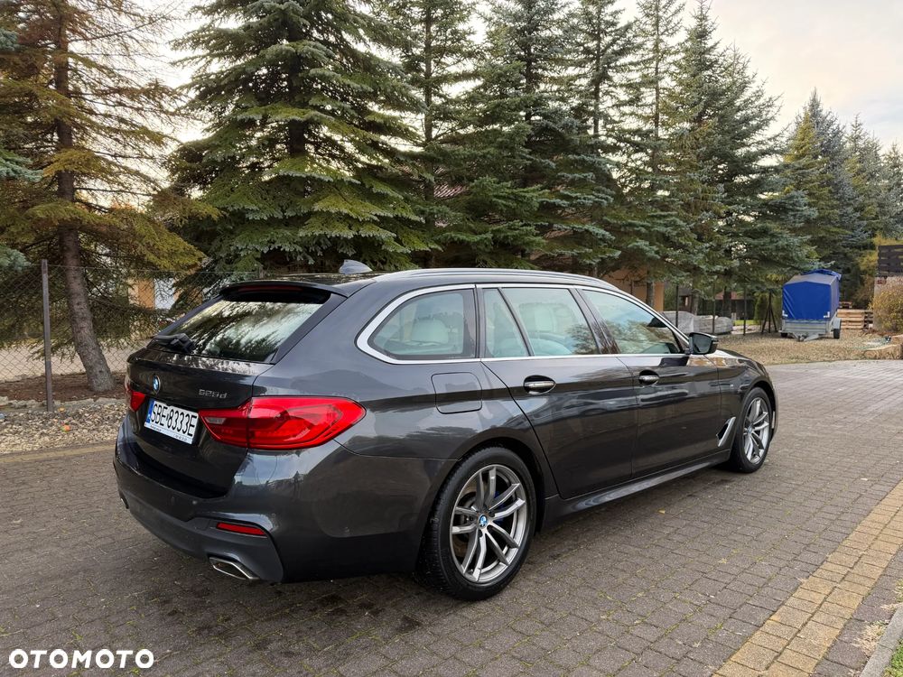 BMW Seria 5 525d M Sport sport - 28