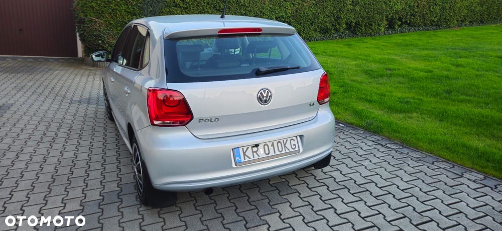 Volkswagen Polo 1.4 16V Comfortline DSG - 5
