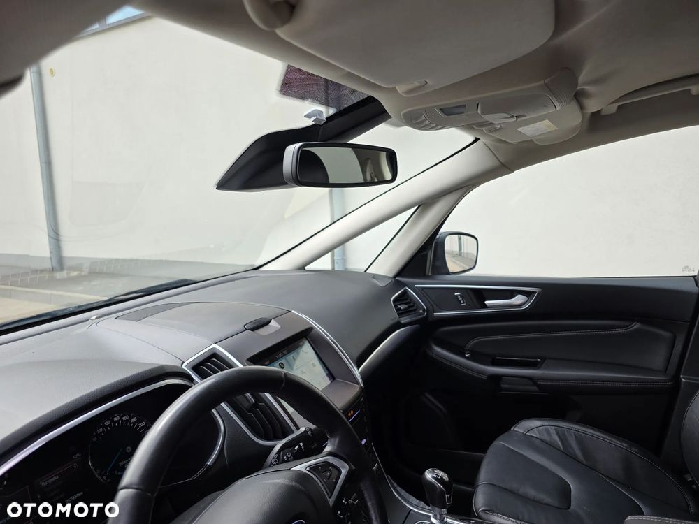 Ford S-Max 2.0 TDCi Titanium - 23