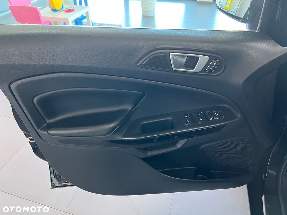 Ford EcoSport - 24