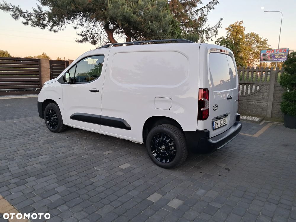 Toyota PROACEcity - 11
