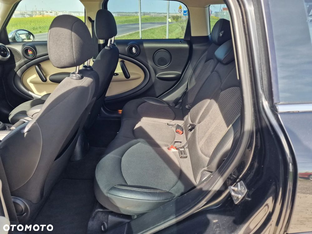 MINI Countryman - 25