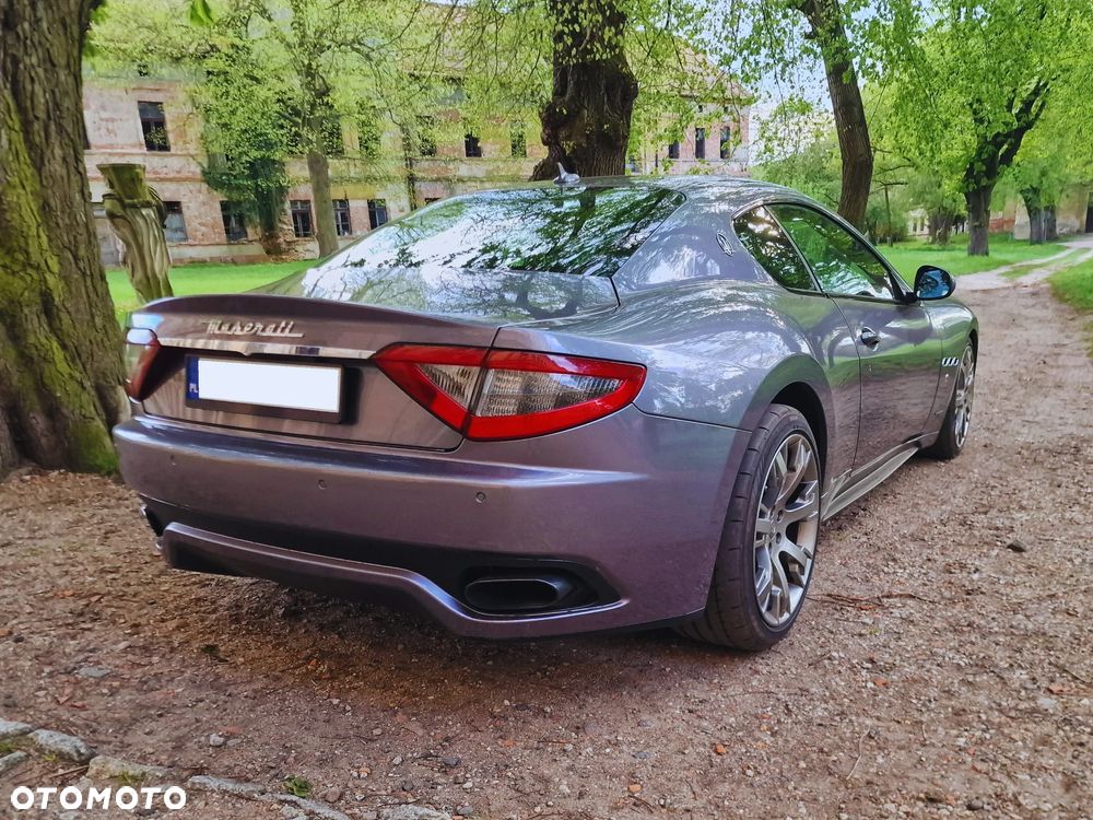 Maserati GranTurismo Sport - 8