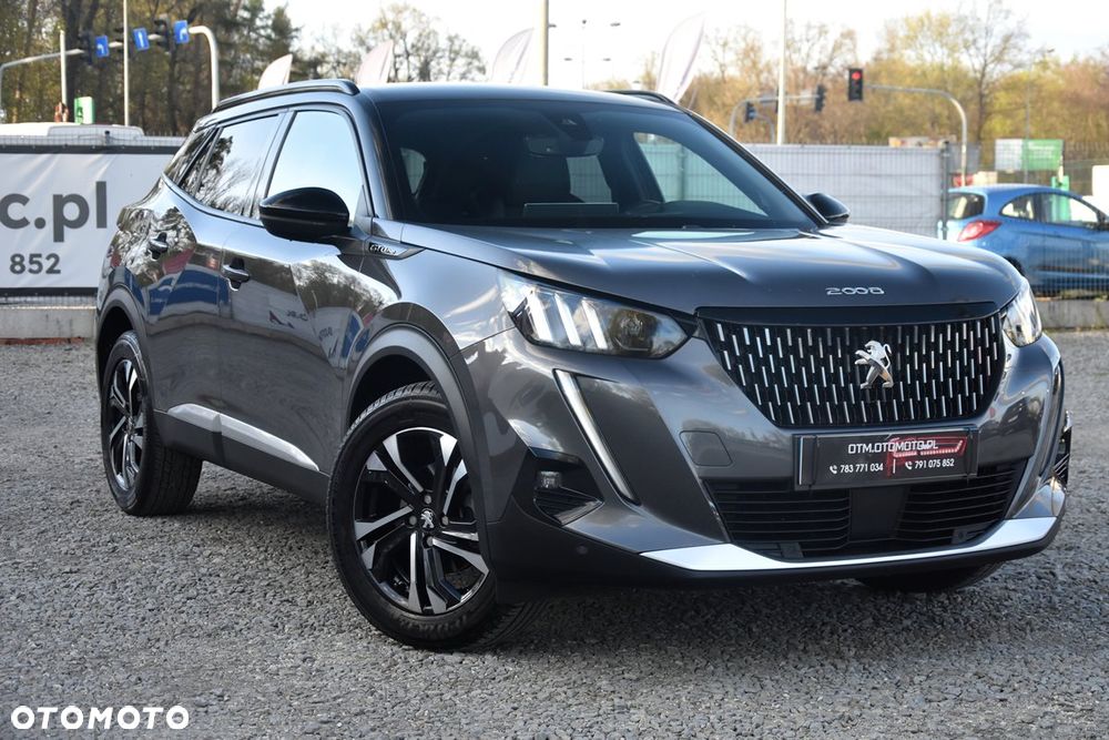 Peugeot 2008 PureTech 130 EAT8 GT - 2