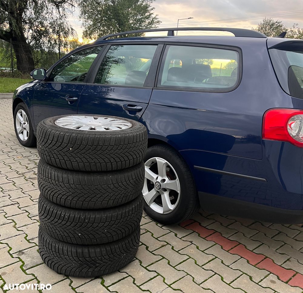 Volkswagen Passat - 12