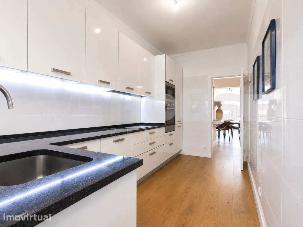 Centro do Barreiro - Magnífico apartamento T4+1 totalmente remodelado - Grande imagem: 2/34