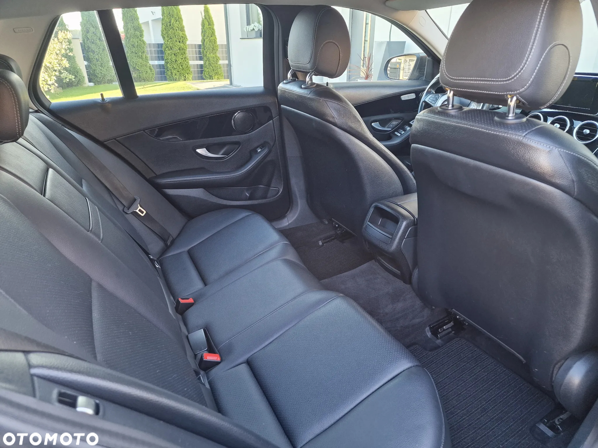 Mercedes-Benz Klasa C 200 (BlueTEC) d T 7G-TRONIC Exclusive - 24