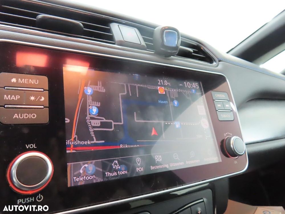 Nissan LEAF 40 kWh Tekna - 17