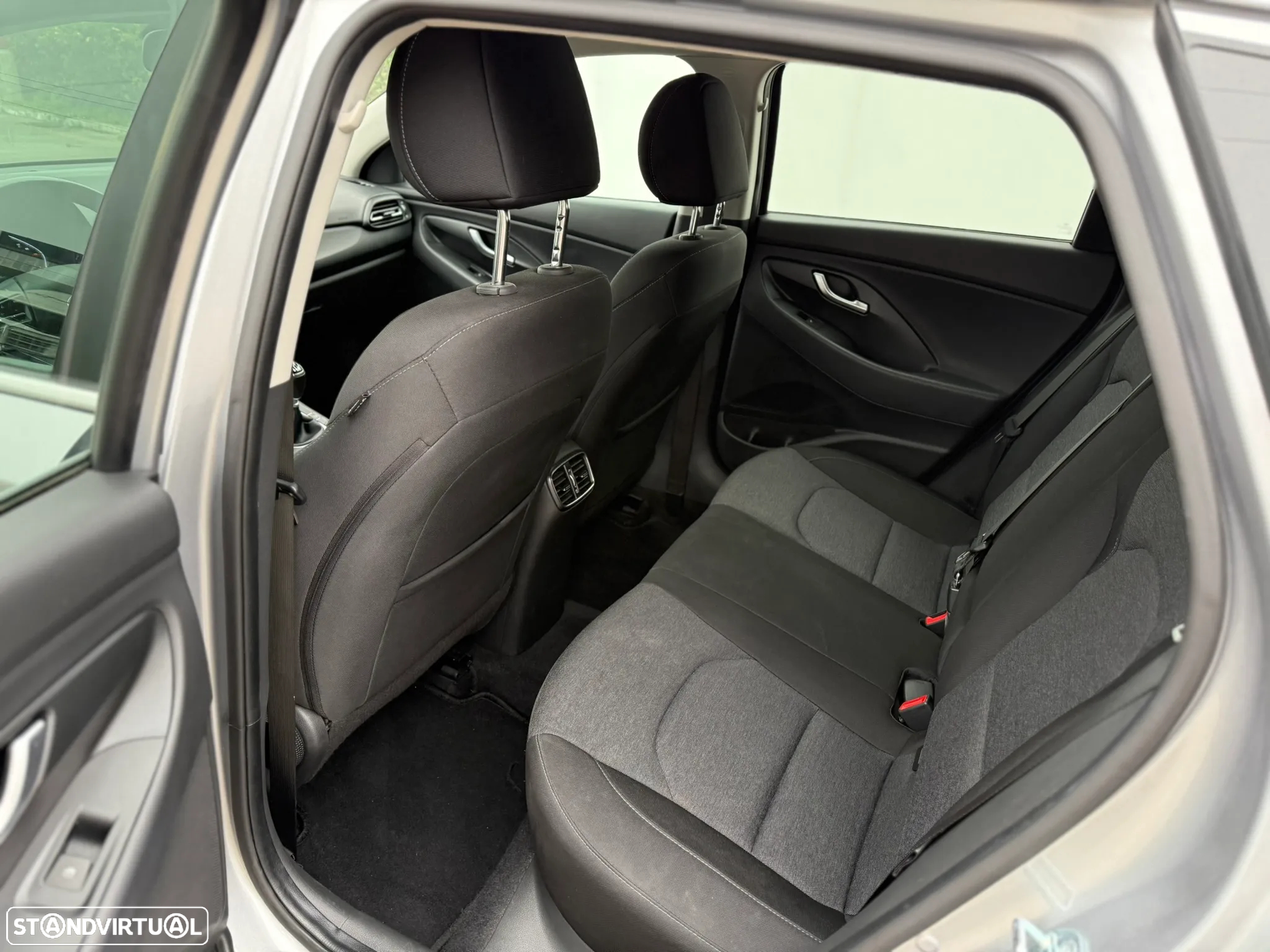 Hyundai i30 SW - 29