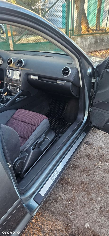 Audi A3 3-drzwiowe 2.0 TDI DPF Ambiente - 13