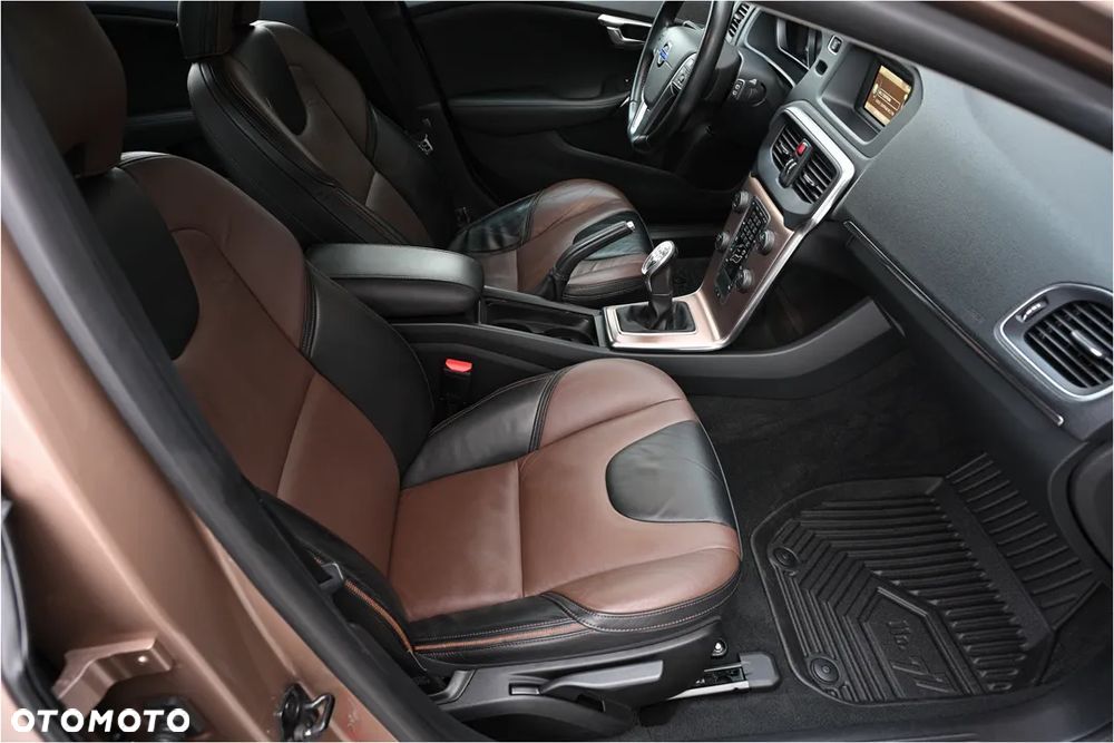 Volvo V40 Cross Country D3 Summum - 7
