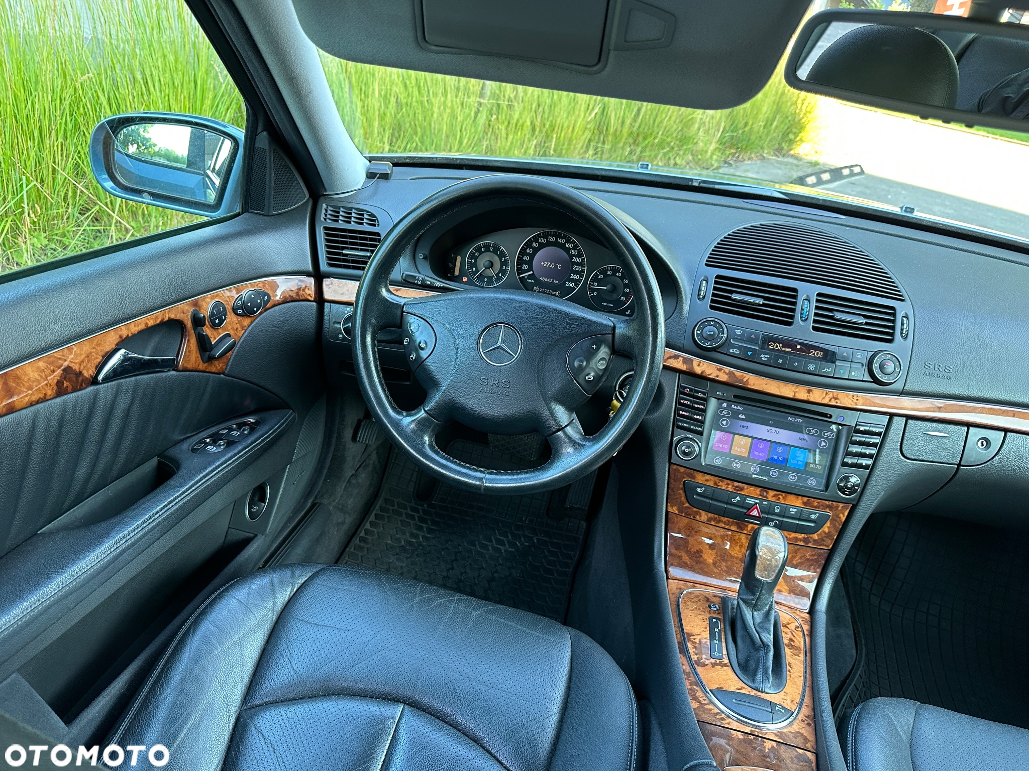 Mercedes-Benz Klasa E 320 4-Matic T Elegance - 24