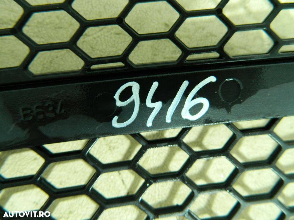 Grila radiator partea stanga, Alfa Romeo 147, 01-05, 46776670 - 3