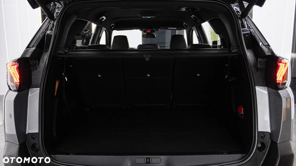 Peugeot 5008 1.5 BlueHDi Allure S&S EAT8 - 37