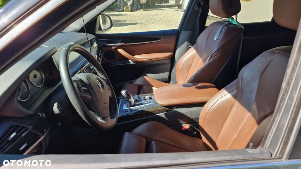 BMW X5 xDrive40d - 7