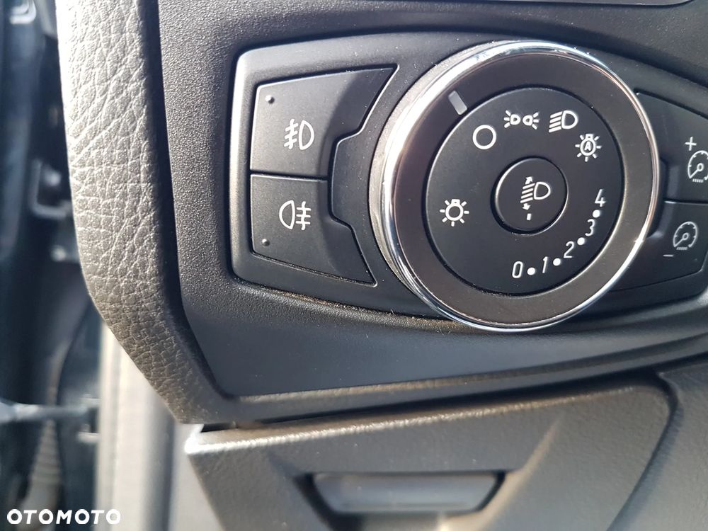 Ford Focus 1.6 EcoBoost Start-Stopp-System Titanium - 27