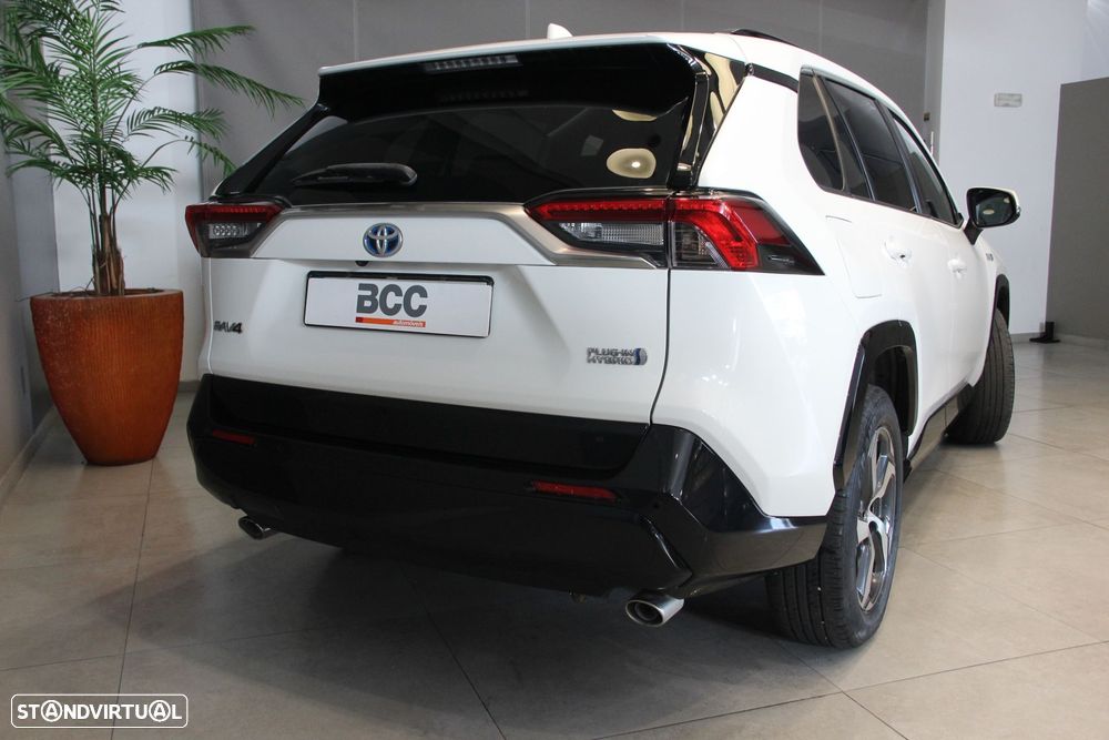 Toyota RAV4 2.5 Plug-in Hybrid Luxury - 11