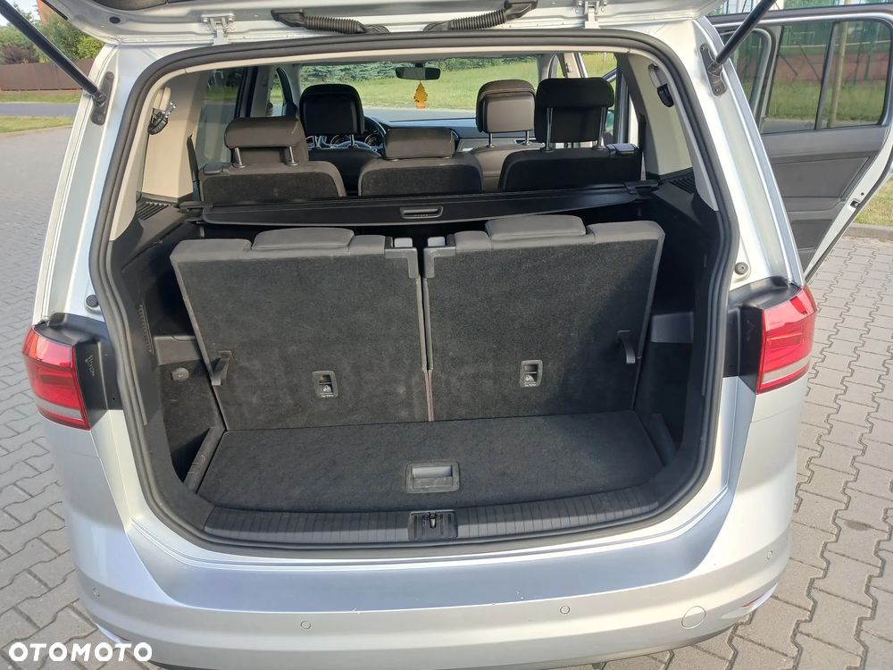 Volkswagen Touran 1.6 TDI SCR (BlueMotion Technology) DSG Comfortline - 28