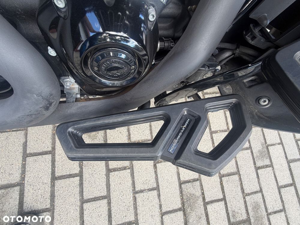 Harley-Davidson Touring Ultra Limited - 9