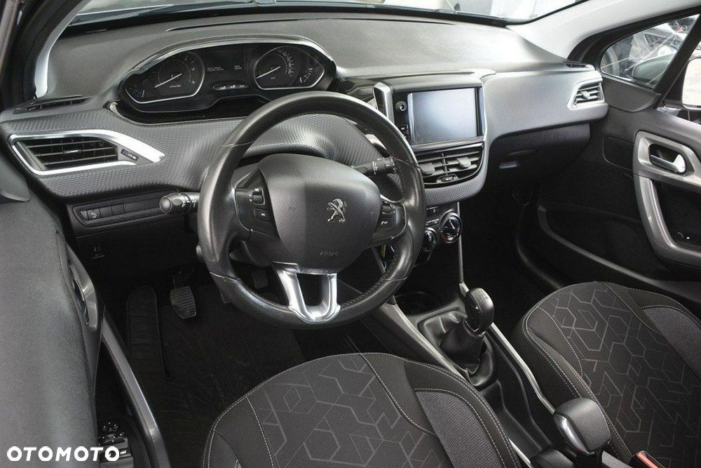 Peugeot 2008 1.6 BlueHDi Active - 16