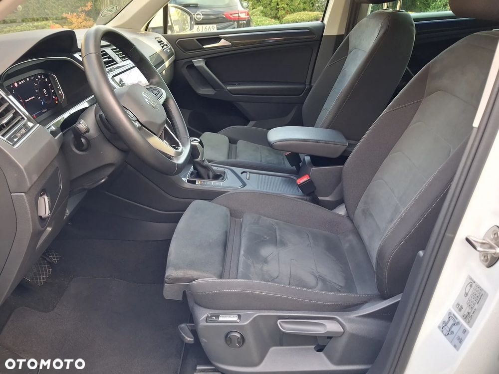 Volkswagen Tiguan 2.0 TDI Elegance DSG - 38