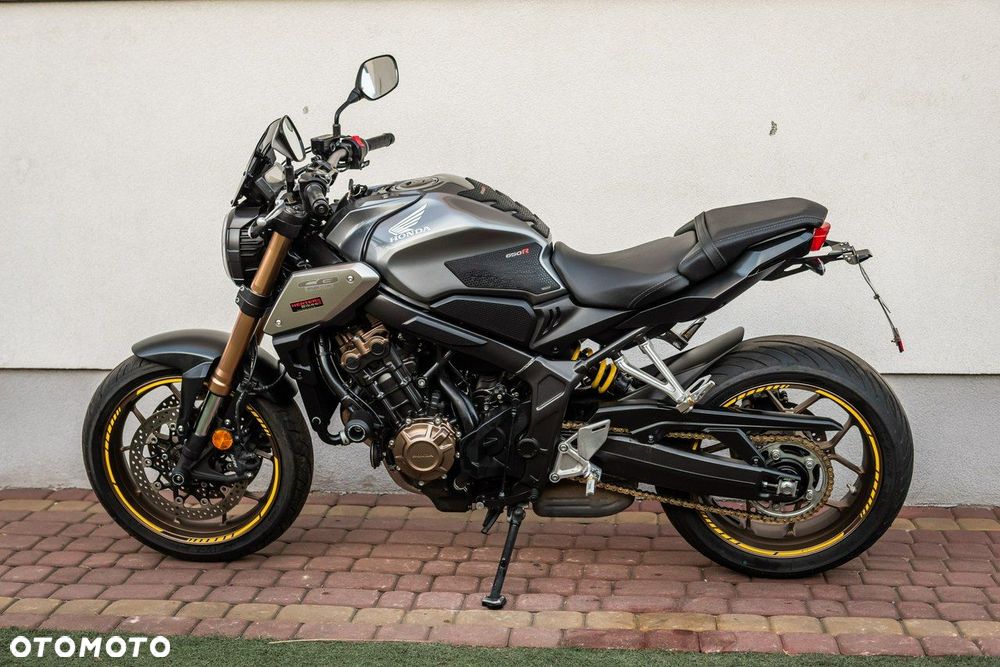 Honda CB - 6