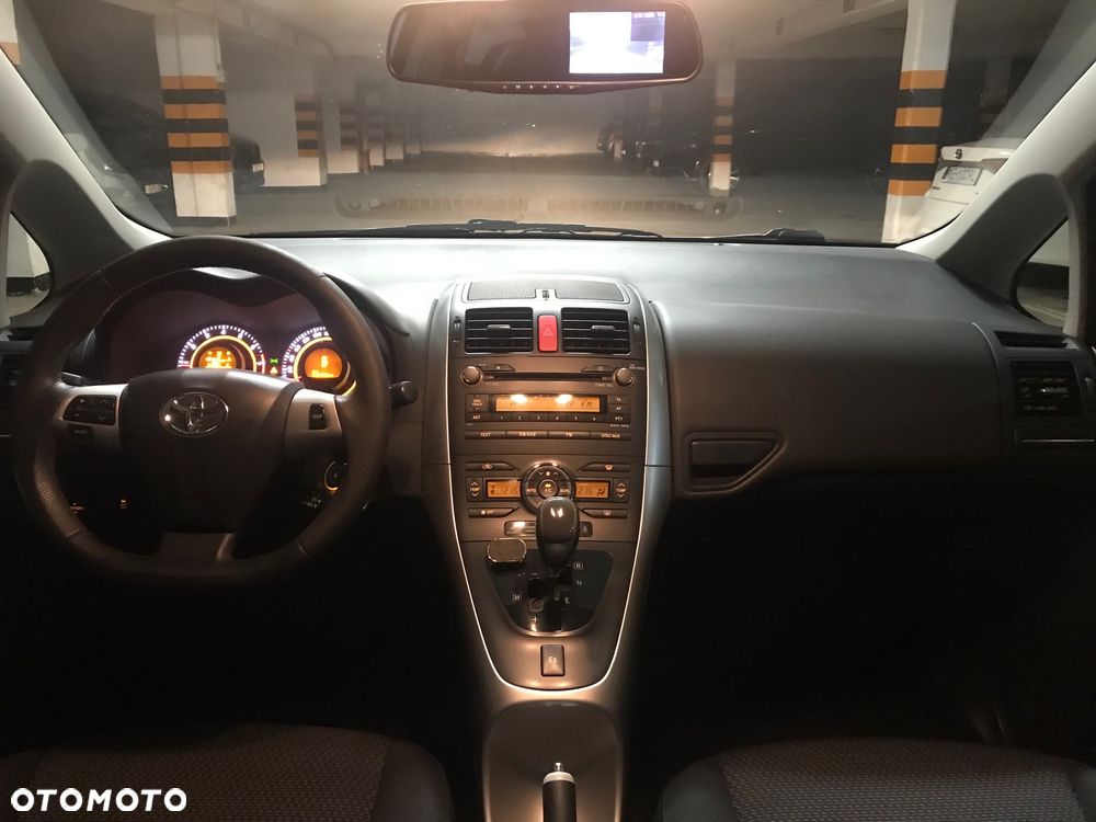 Toyota Auris 1.6 Premium MM - 14