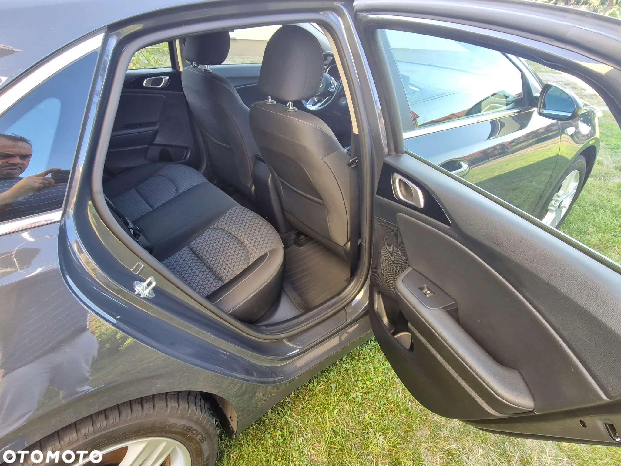 Kia Ceed 1.6 CRDi Eco-Dynamics+ (48V Mild-Hybrid) Vision - 17
